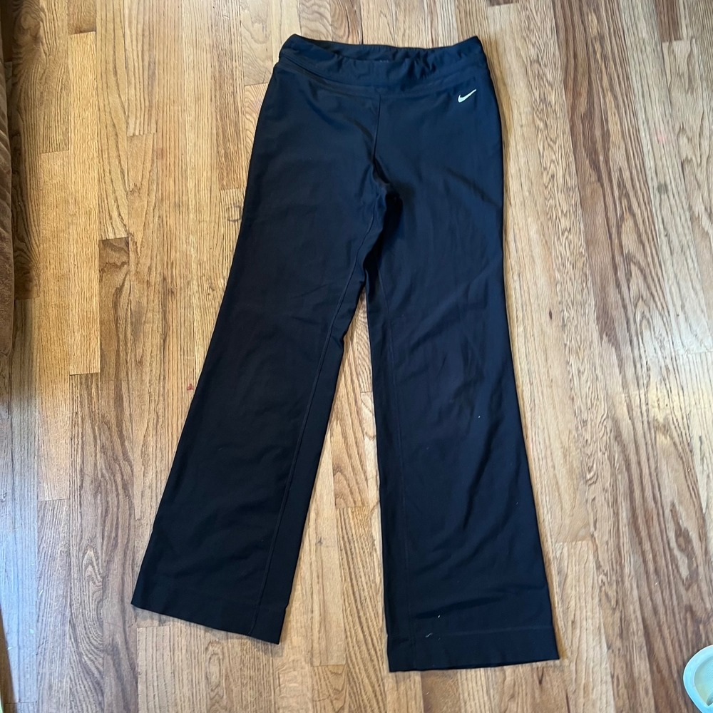 Nike Fit Dry Black Wide Leg Yoga Pants Womens Medium Training Athletic Trousers